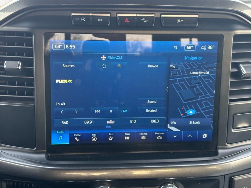 Ford F-150 Vehicle Full-screen Gallery Image 22