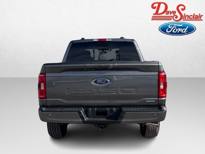Ford F-150 Vehicle Full-screen Gallery Image 08