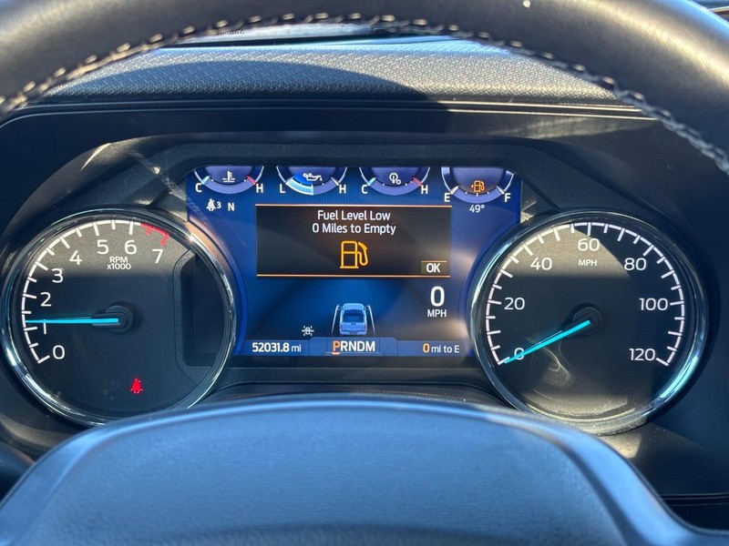 Ford F-150 Vehicle Full-screen Gallery Image 22