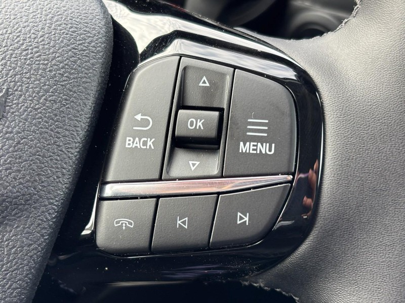 Ford Escape Vehicle Image 22