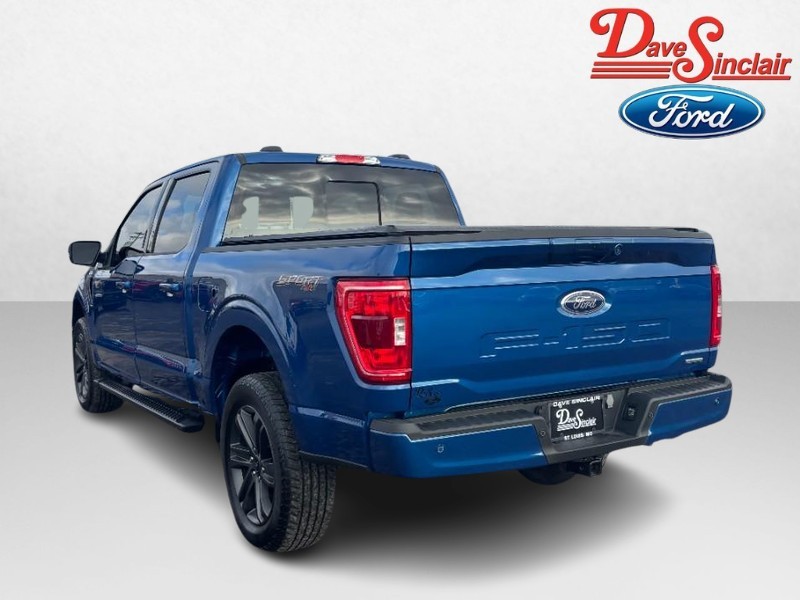 Ford F-150 Vehicle Full-screen Gallery Image 09