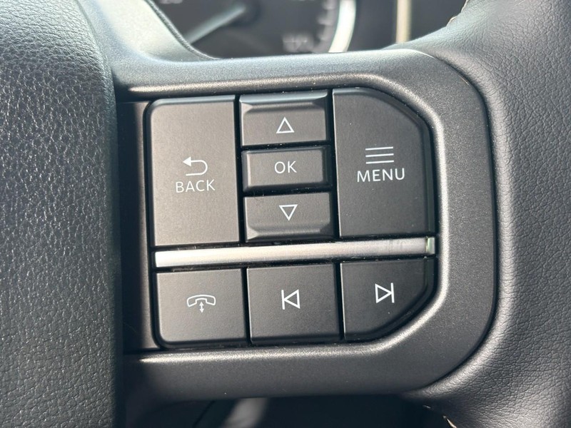 Ford F-150 Vehicle Full-screen Gallery Image 20