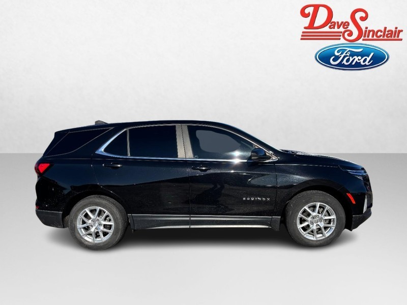 Chevrolet Equinox Vehicle Full-screen Gallery Image 04