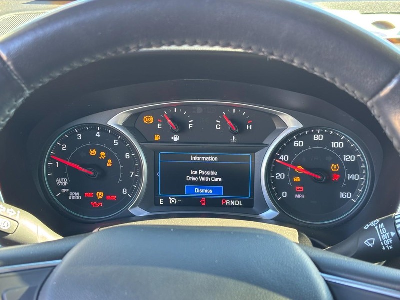 Chevrolet Equinox Vehicle Full-screen Gallery Image 19