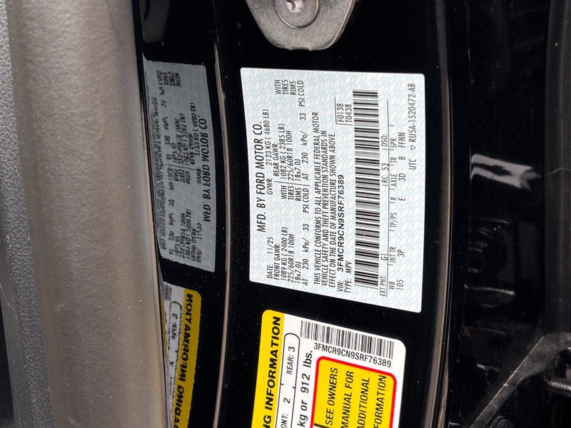 Ford Bronco Sport Vehicle Full-screen Gallery Image 26