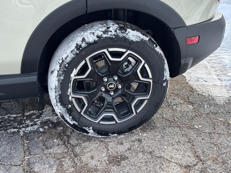 Ford Bronco Sport Vehicle Image 11