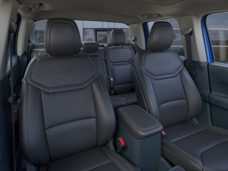 Ford Maverick Vehicle Full-screen Gallery Image 12