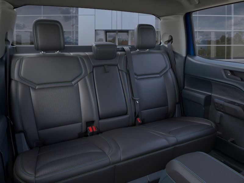 Ford Maverick Vehicle Full-screen Gallery Image 13