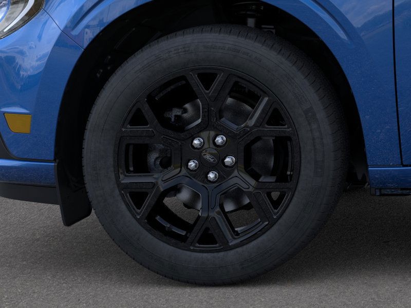 Ford Maverick Vehicle Full-screen Gallery Image 22