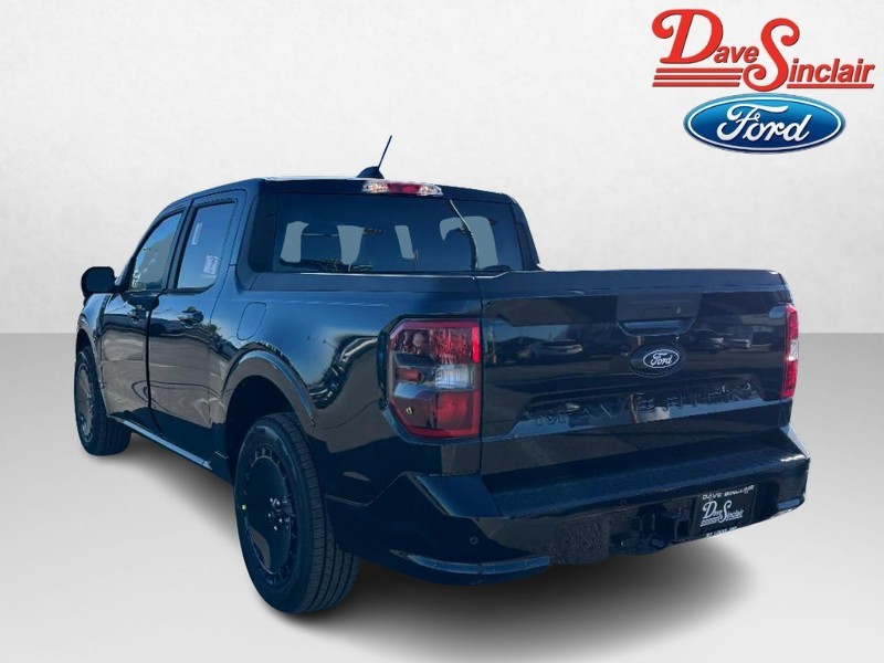 Ford Maverick Vehicle Full-screen Gallery Image 09