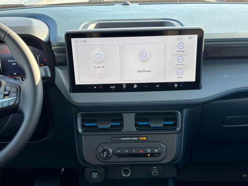 Ford Maverick Vehicle Full-screen Gallery Image 15