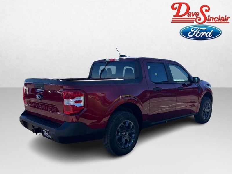 Ford Maverick Vehicle Full-screen Gallery Image 07