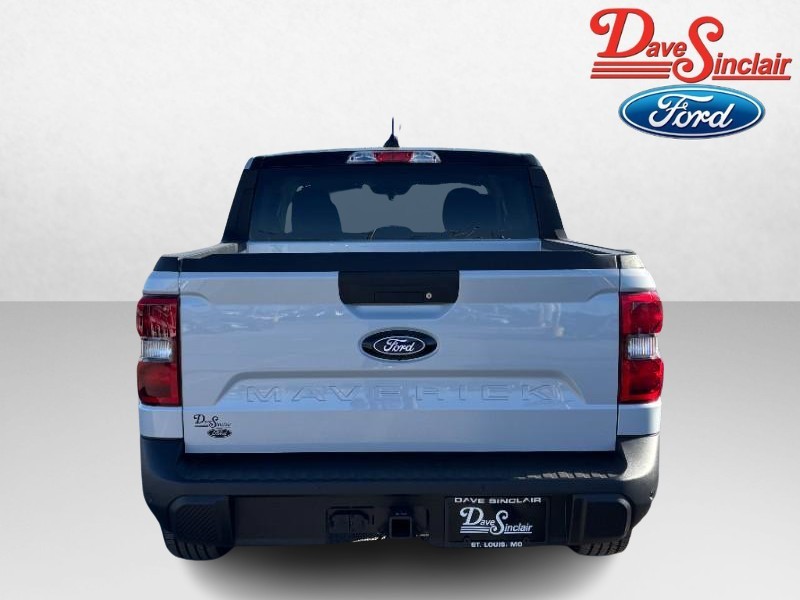 Ford Maverick Vehicle Full-screen Gallery Image 08