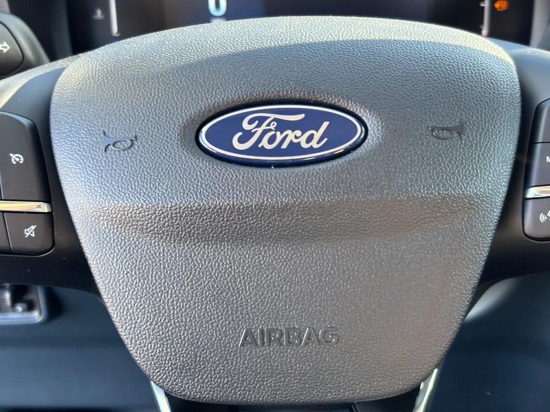 Ford Maverick Vehicle Full-screen Gallery Image 20