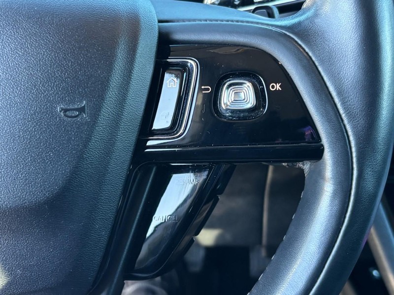 Lincoln Corsair Vehicle Full-screen Gallery Image 22