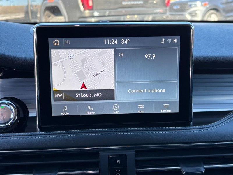 Lincoln Corsair Vehicle Full-screen Gallery Image 24