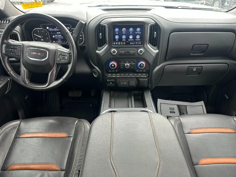 GMC Sierra 2500HD Vehicle Full-screen Gallery Image 13