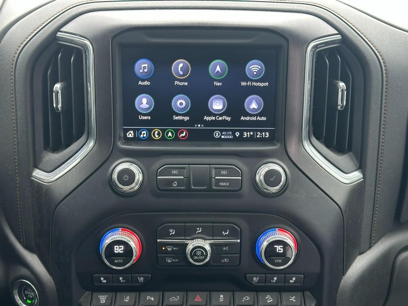 GMC Sierra 2500HD Vehicle Full-screen Gallery Image 15