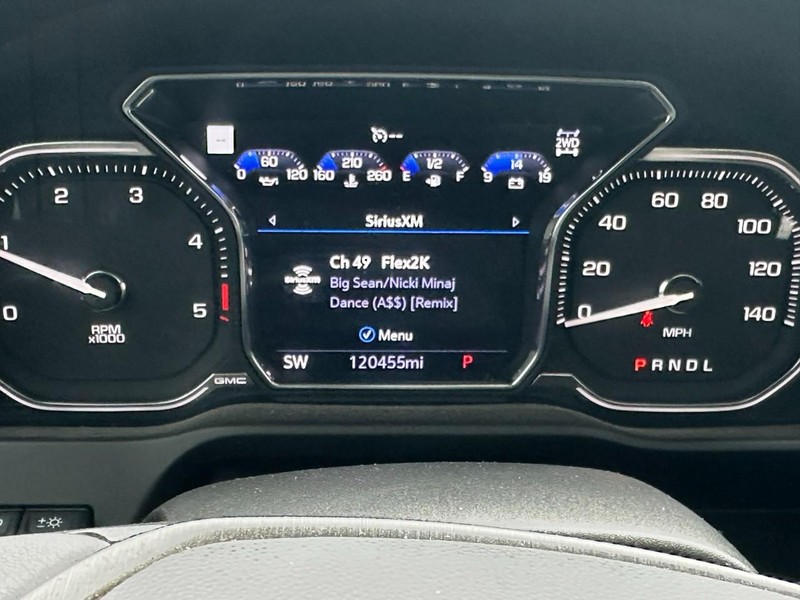 GMC Sierra 2500HD Vehicle Full-screen Gallery Image 25