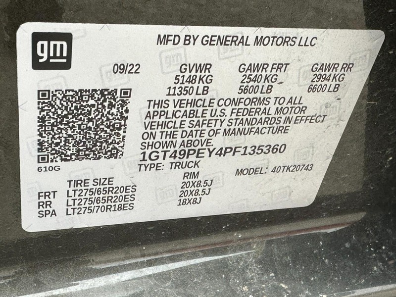 GMC Sierra 2500HD Vehicle Full-screen Gallery Image 30