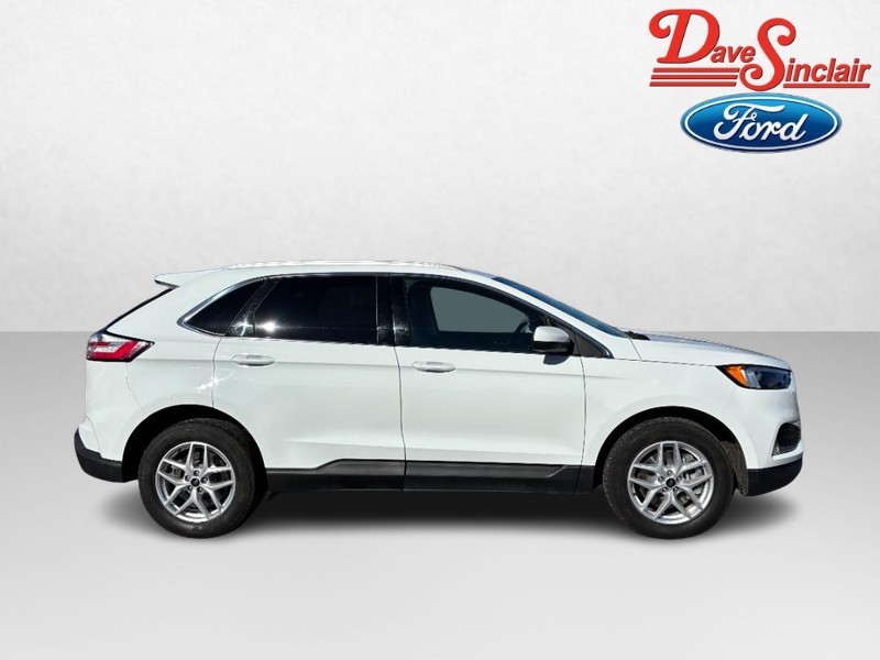 Ford Edge Vehicle Full-screen Gallery Image 05