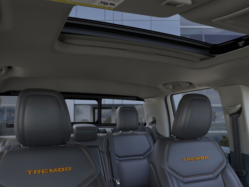 Ford Maverick Vehicle Full-screen Gallery Image 14