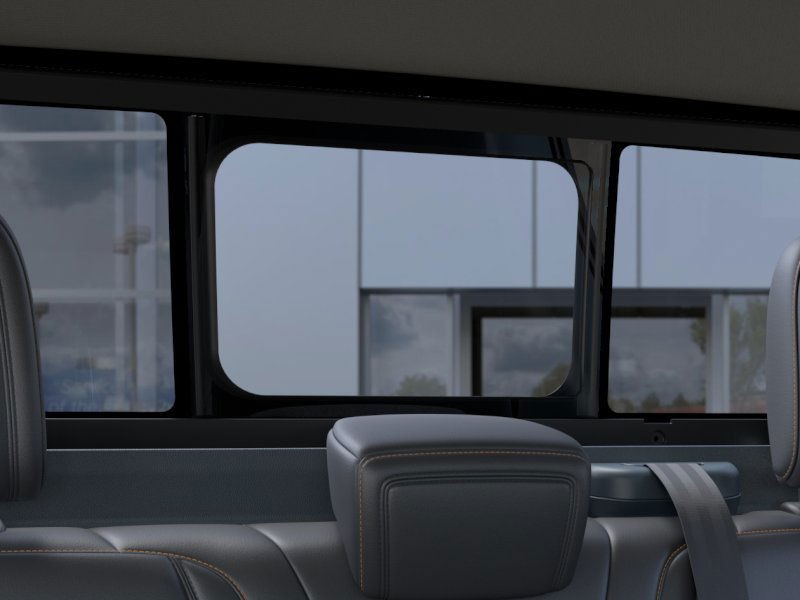 Ford Maverick Vehicle Full-screen Gallery Image 26