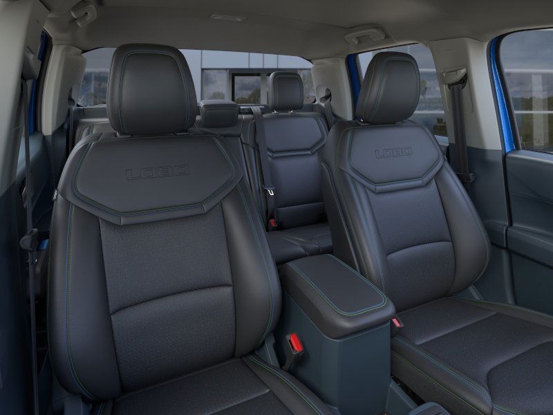 Ford Maverick Vehicle Full-screen Gallery Image 12