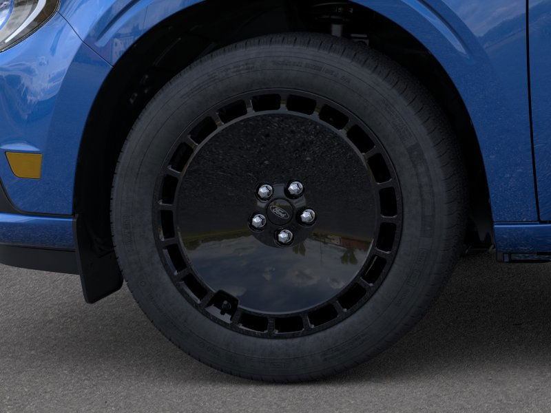 Ford Maverick Vehicle Full-screen Gallery Image 22