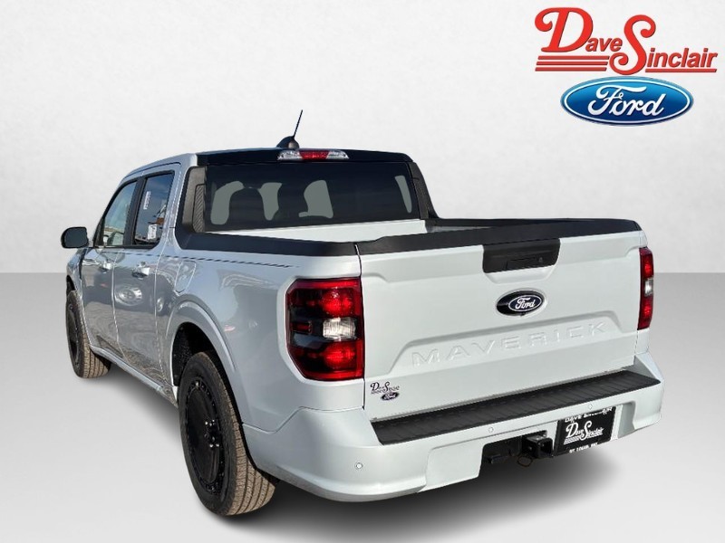 Ford Maverick Vehicle Full-screen Gallery Image 09