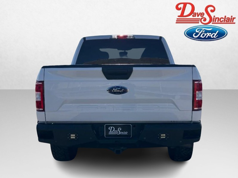 Ford F-150 Vehicle Full-screen Gallery Image 08