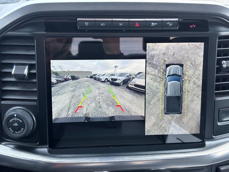 Ford F-150 Vehicle Full-screen Gallery Image 23