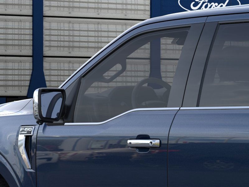 Ford F-150 Vehicle Full-screen Gallery Image 22