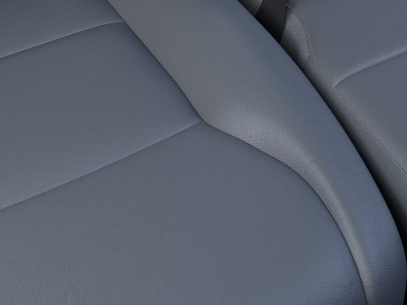 Ford Super Duty F-250 SRW Vehicle Full-screen Gallery Image 18