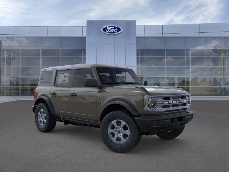 Ford Bronco Vehicle Full-screen Gallery Image 09