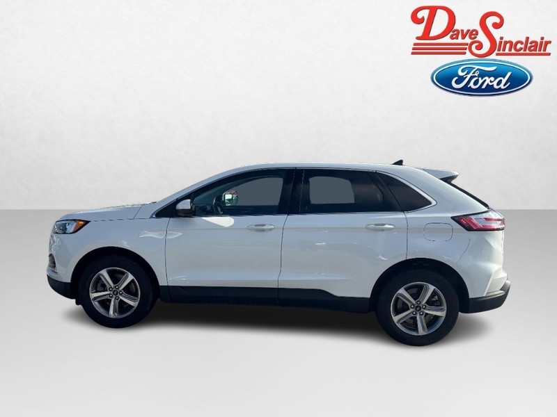 Ford Edge Vehicle Full-screen Gallery Image 10
