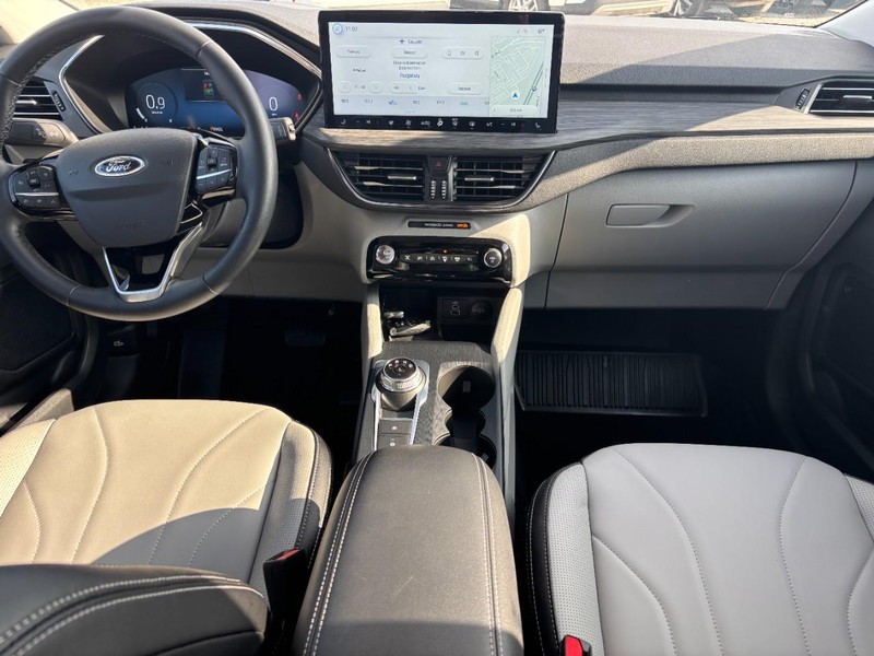 Ford Escape Vehicle Full-screen Gallery Image 14