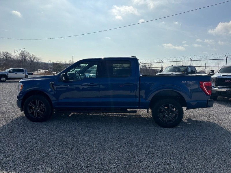 Ford F-150 Vehicle Full-screen Gallery Image 10