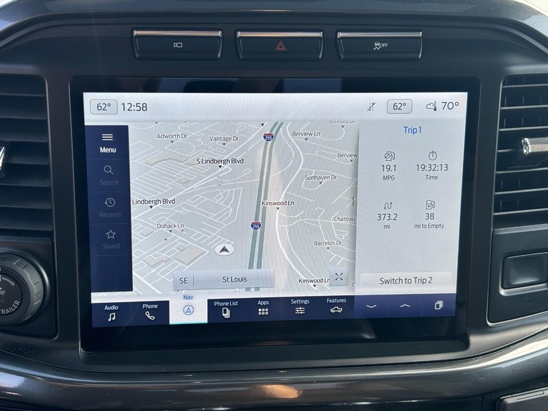 Ford F-150 Vehicle Full-screen Gallery Image 23