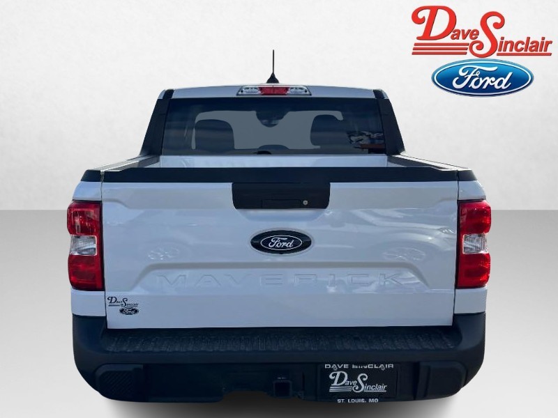 Ford Maverick Vehicle Full-screen Gallery Image 08