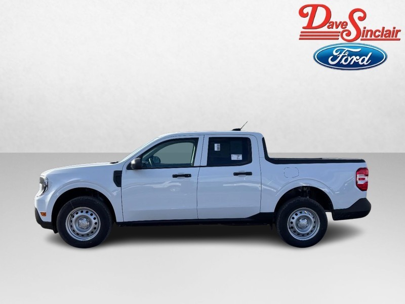 Ford Maverick Vehicle Full-screen Gallery Image 10