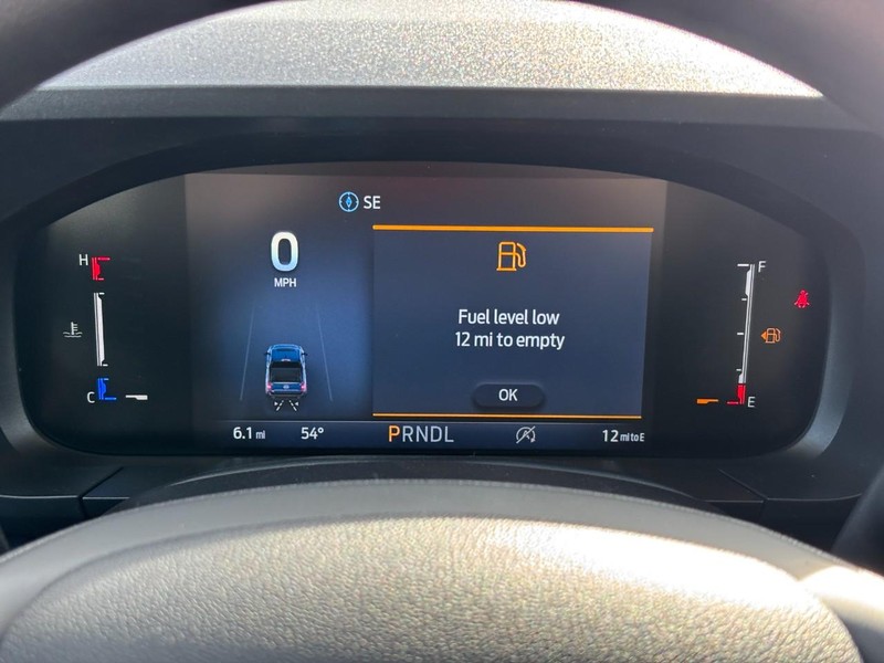 Ford Maverick Vehicle Full-screen Gallery Image 24