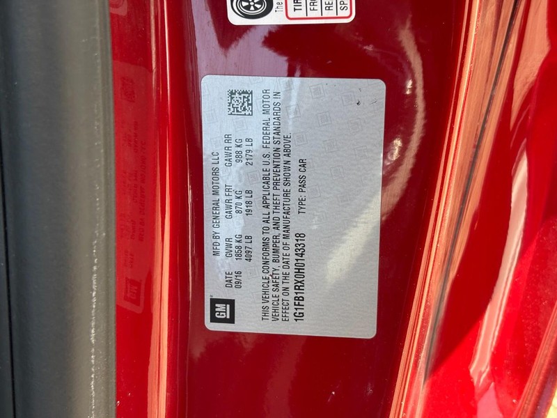 Chevrolet Camaro Vehicle Image 23