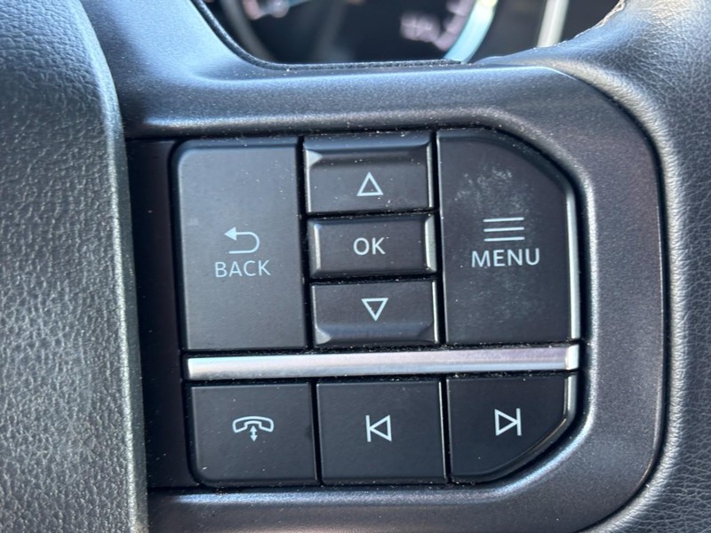 Ford F-150 Vehicle Full-screen Gallery Image 20