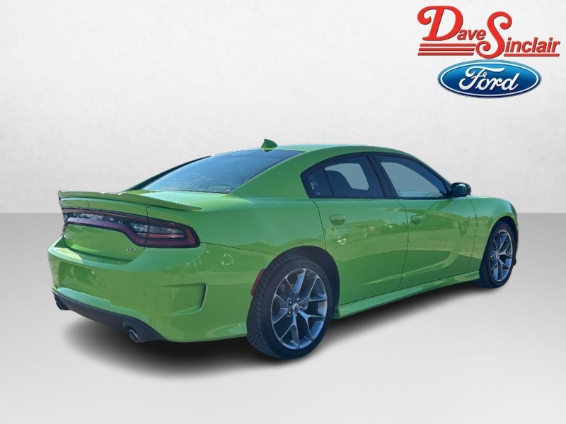 Dodge Charger Vehicle Full-screen Gallery Image 05
