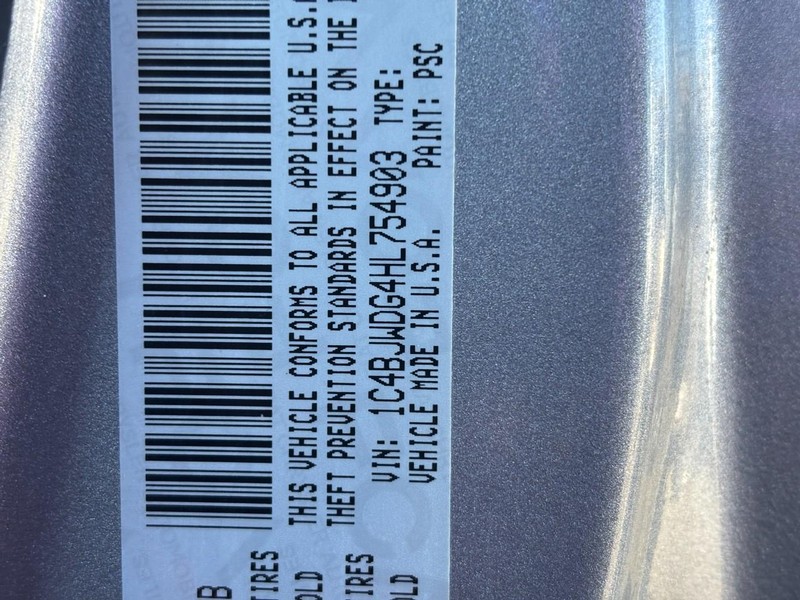 Jeep Wrangler Unlimited Vehicle Image 25