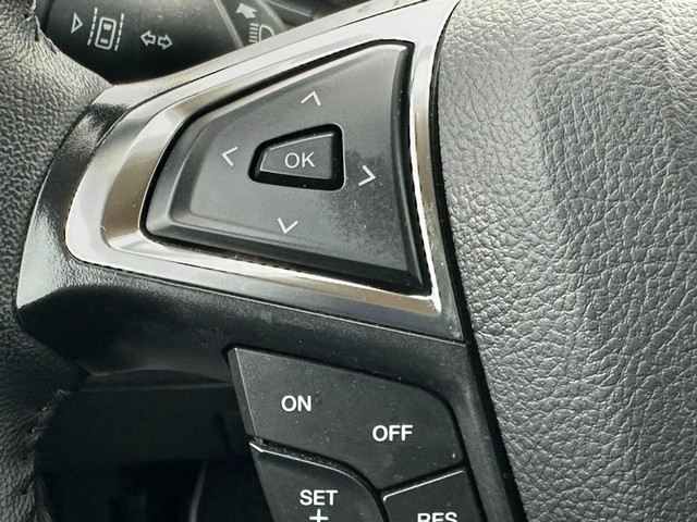 Ford Edge Vehicle Image 20