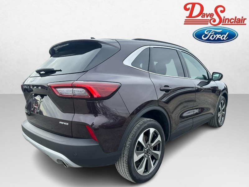 Ford Escape Vehicle Full-screen Gallery Image 07