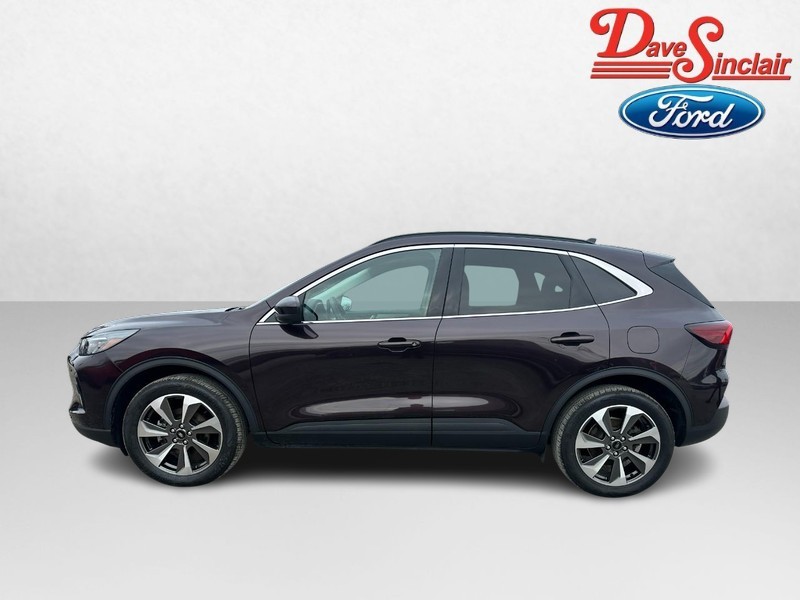 Ford Escape Vehicle Full-screen Gallery Image 10