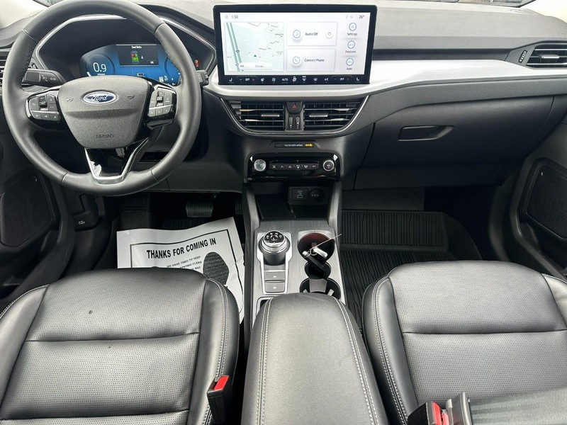Ford Escape Vehicle Full-screen Gallery Image 13